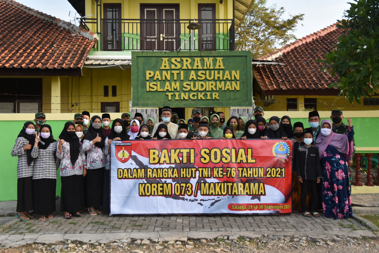 Sambut HUT TNI Ke-76 Tahun 2021, Korem 073/Makutarama Gelar Bakti Sosial